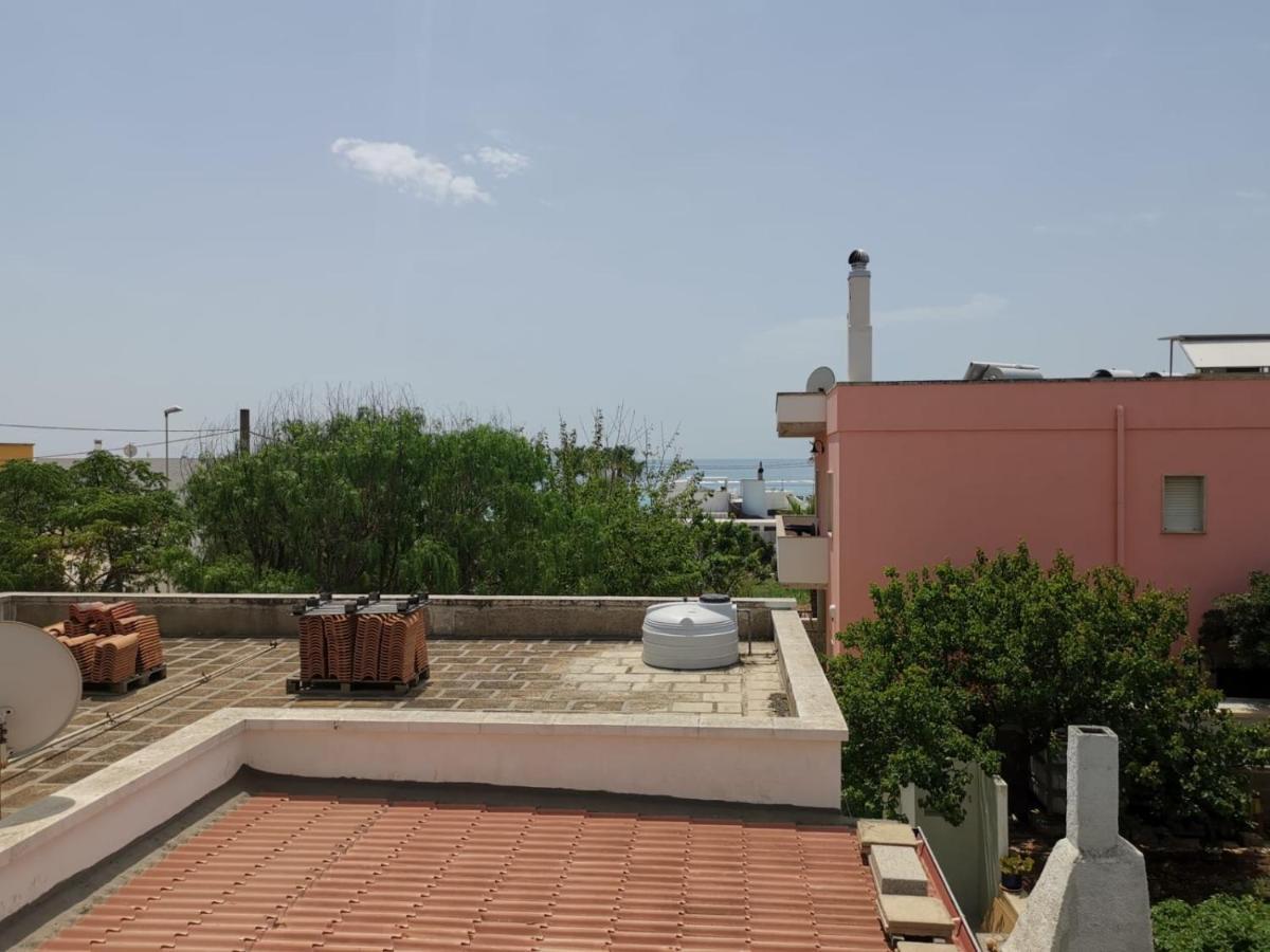 Casa Tramonto Vista Mare Marina Di Pescoluse Exterior foto